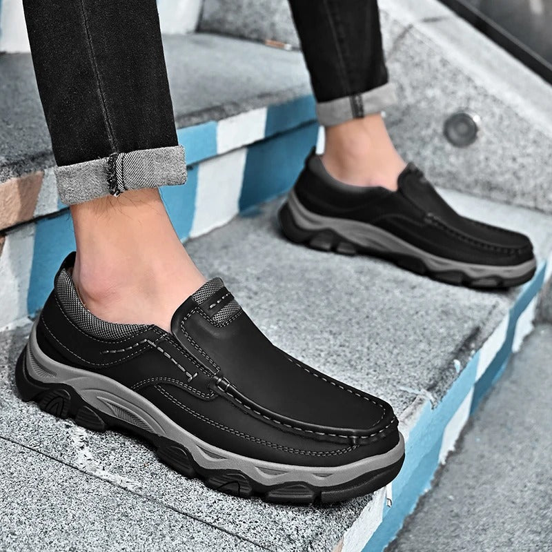 Κομψά δερμάτινα παπούτσια Slip-On