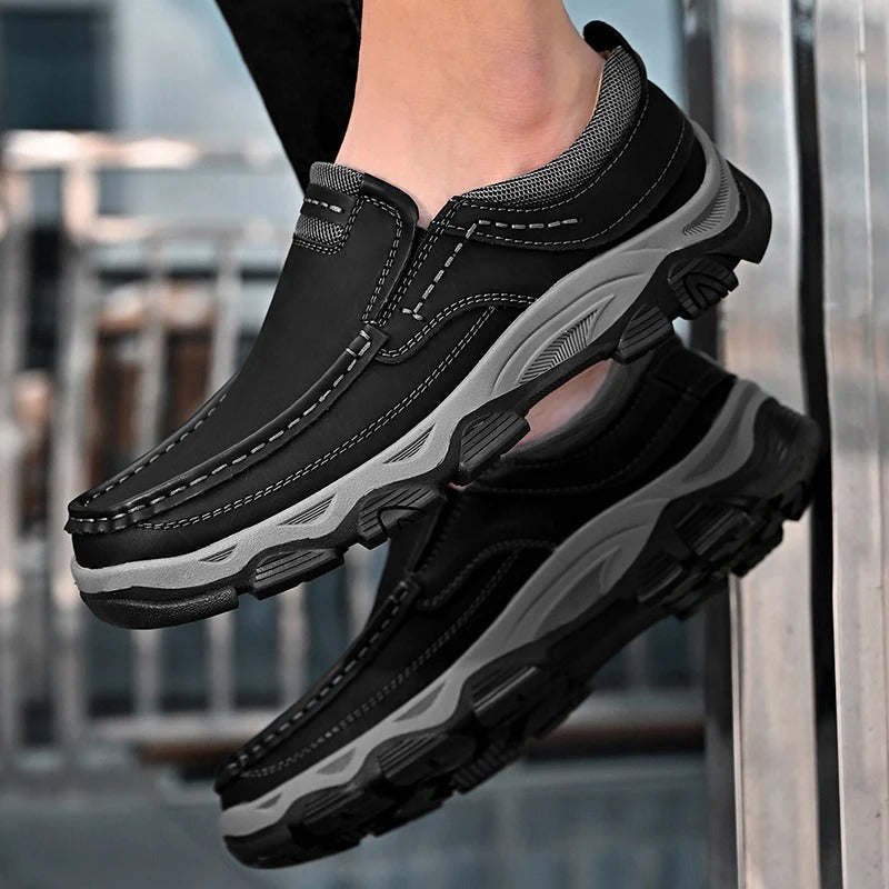 Κομψά δερμάτινα παπούτσια Slip-On