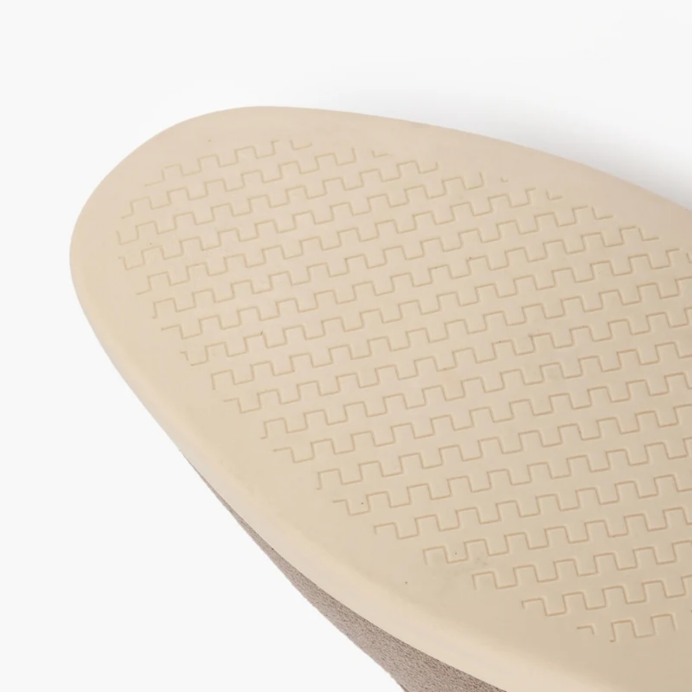 Κομψά παπούτσια σουέτ