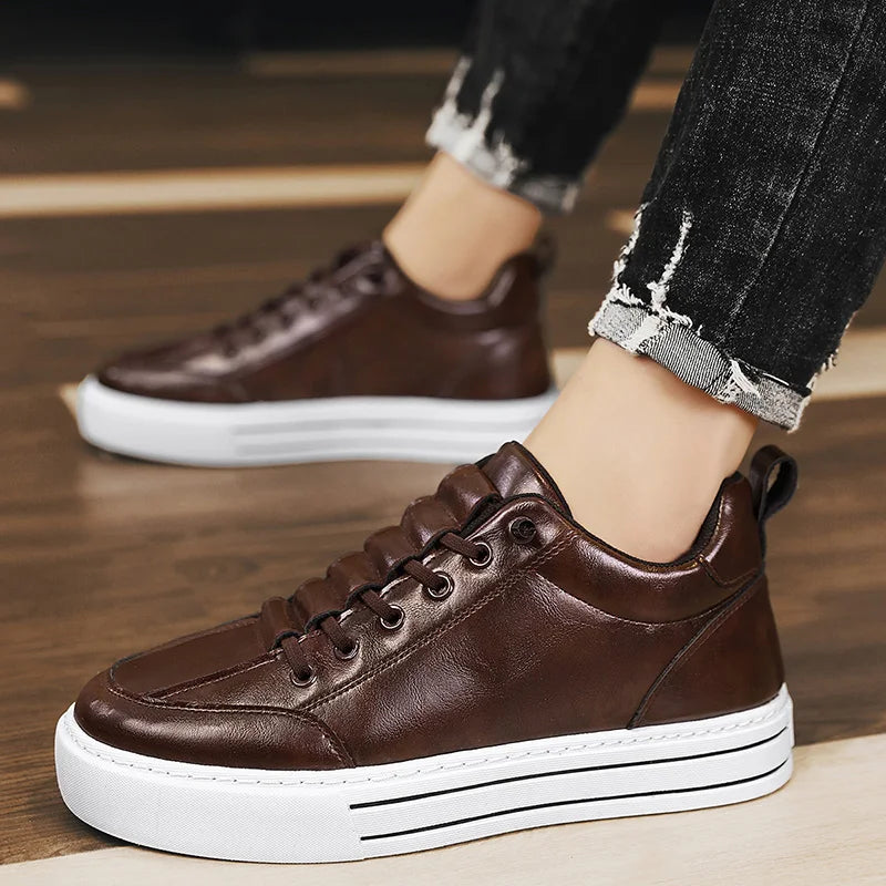 Κομψά δερμάτινα παπούτσια