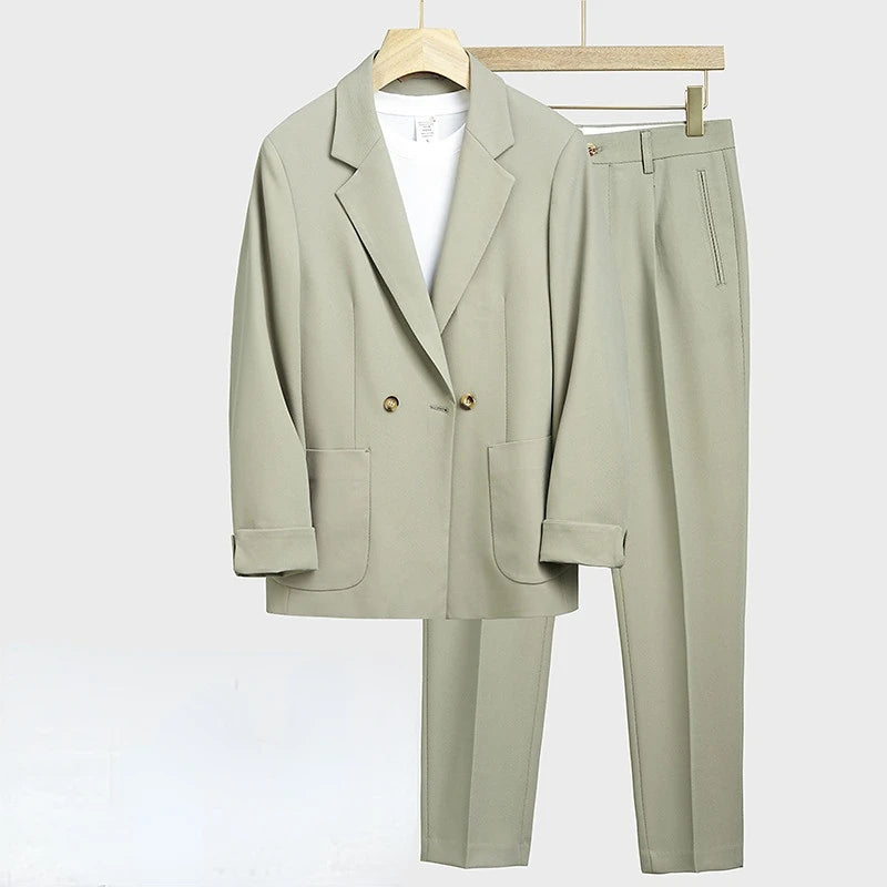 Κομψό ανδρικό σετ χαλαρής εφαρμογής