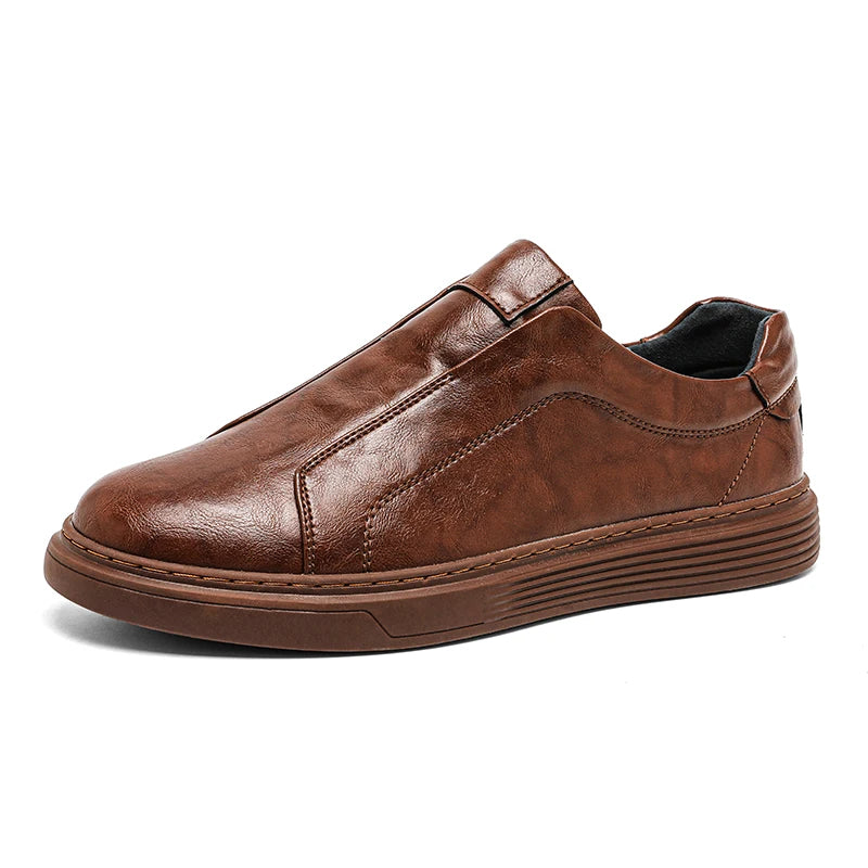Κλασικά δερμάτινα παπούτσια Slip-On