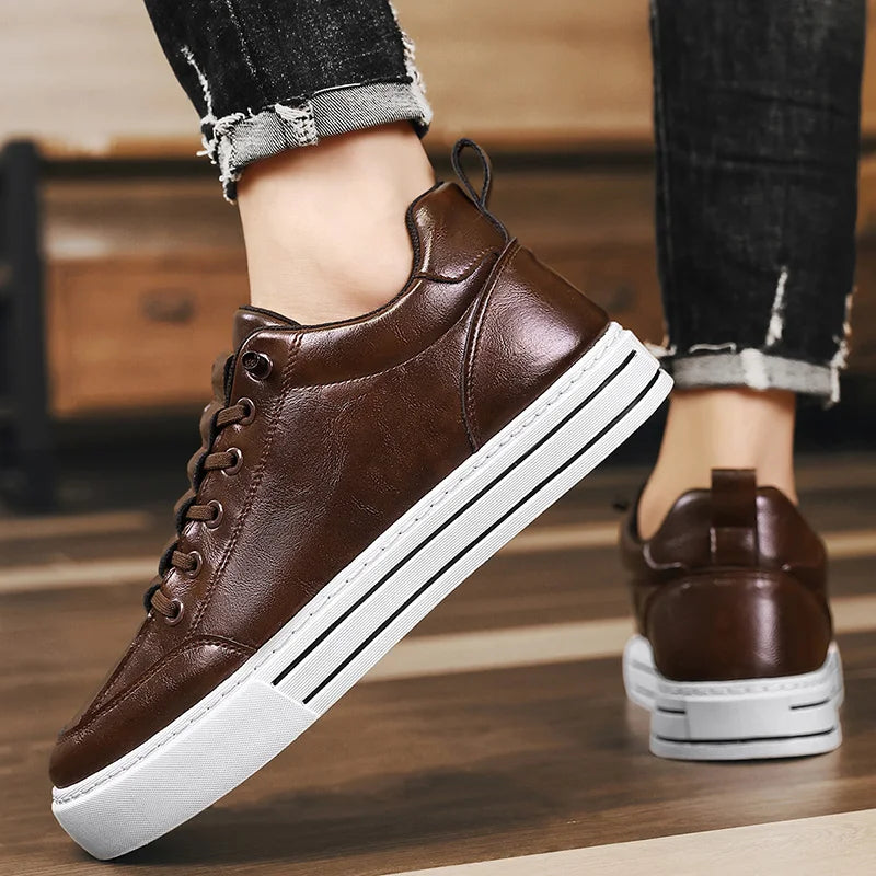 Κομψά δερμάτινα παπούτσια