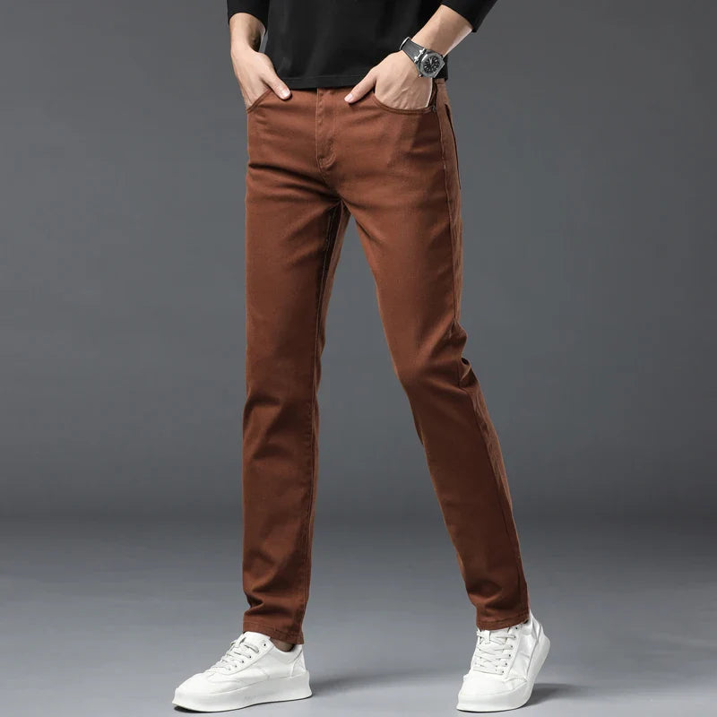 Κομψό τζιν παντελόνι με ελαστικότητα