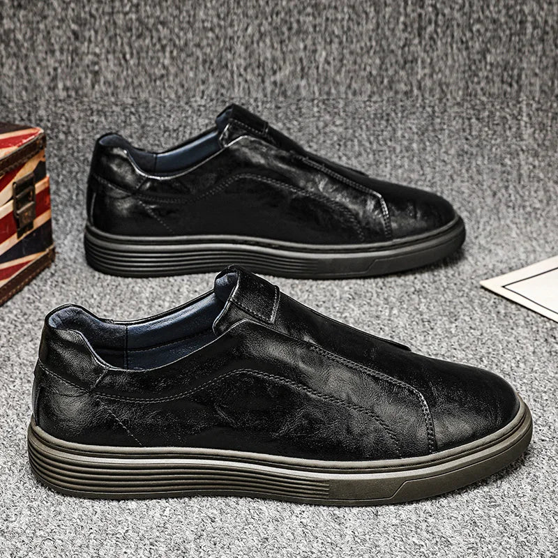 Κλασικά δερμάτινα παπούτσια Slip-On