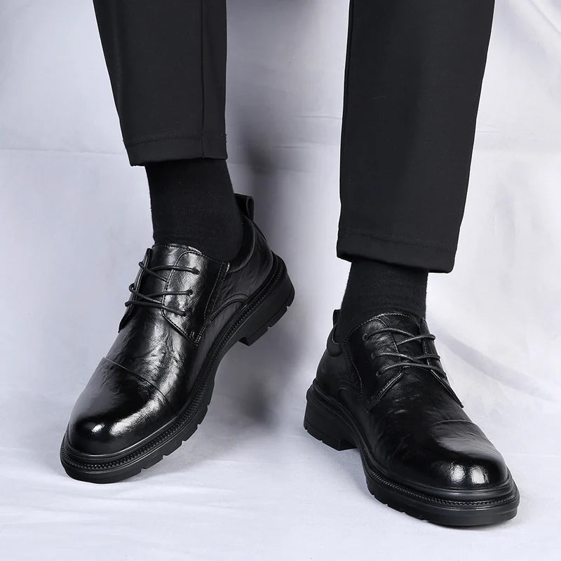 Κομψά δερμάτινα παπούτσια βρετανικού στιλ