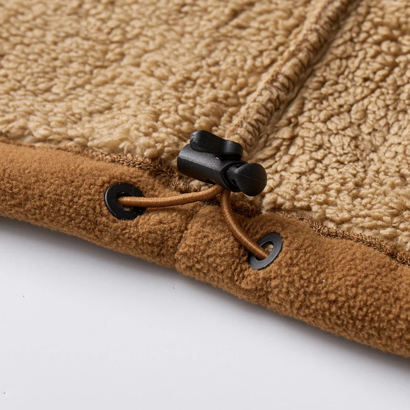 Ζεστό μπουφάν με επένδυση από φλις