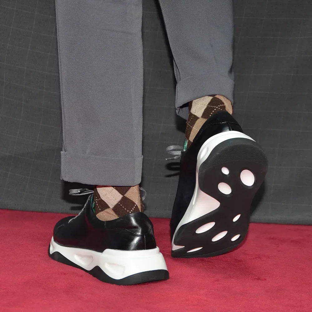 Υψηλά δερμάτινα παπούτσια από δέρμα αγελάδας