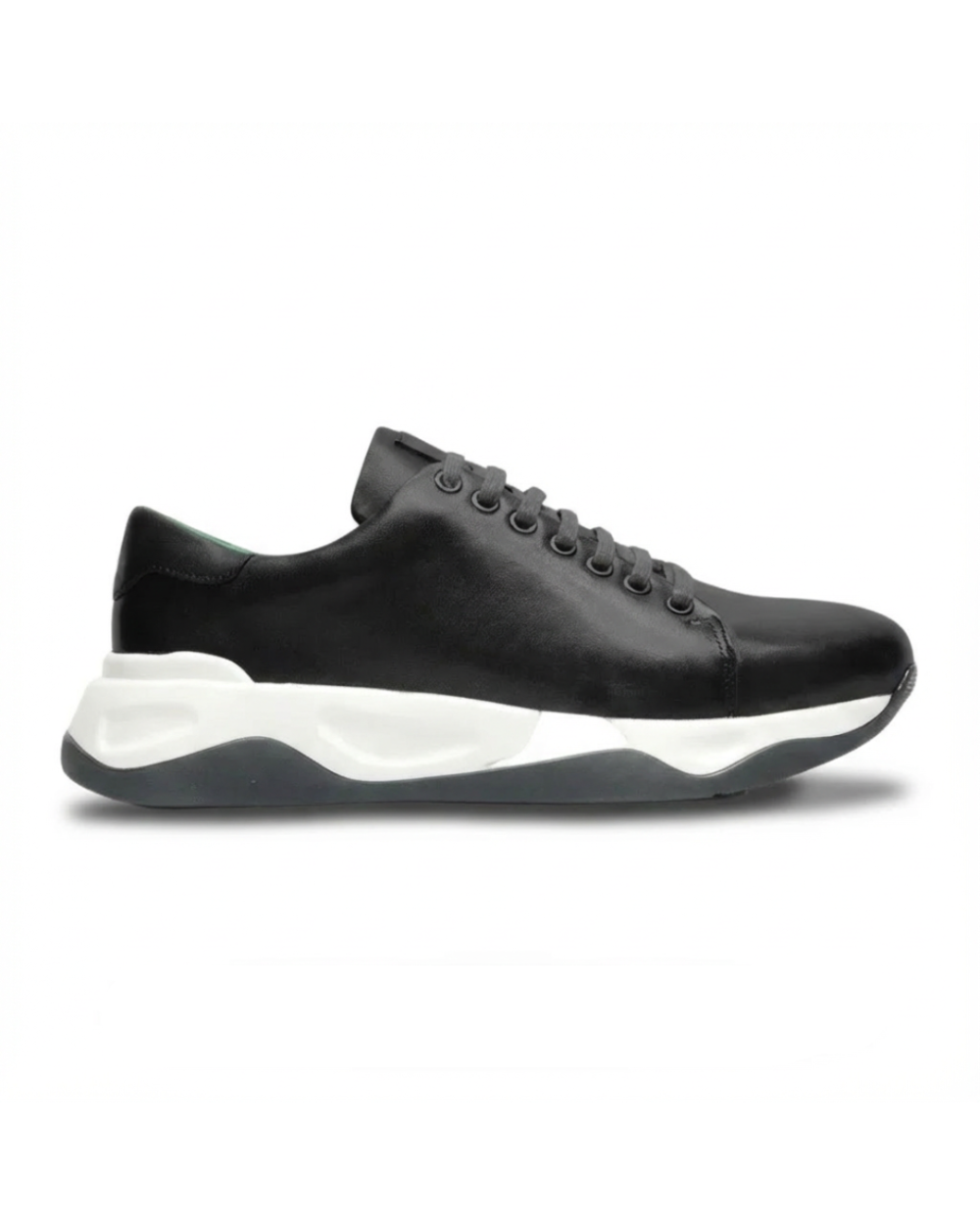 Υψηλά δερμάτινα παπούτσια από δέρμα αγελάδας