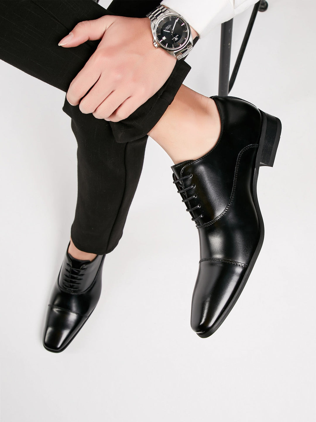 Κομψά επαγγελματικά παπούτσια